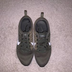 Women’s Nike Dualtone Racer